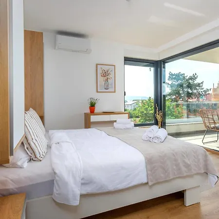 بيت للعطل 3 Bedroom Gorgeous In مالينسكا