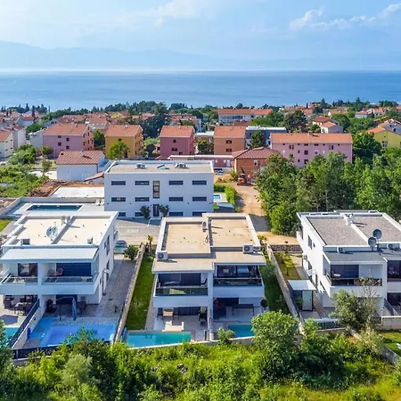 3 Bedroom Gorgeous In *